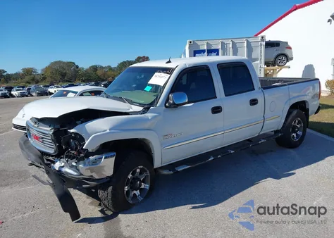 2002 GMC Sierra 2500Hd Sle from USA, damaged, VIN 1GTHK231X2F222039